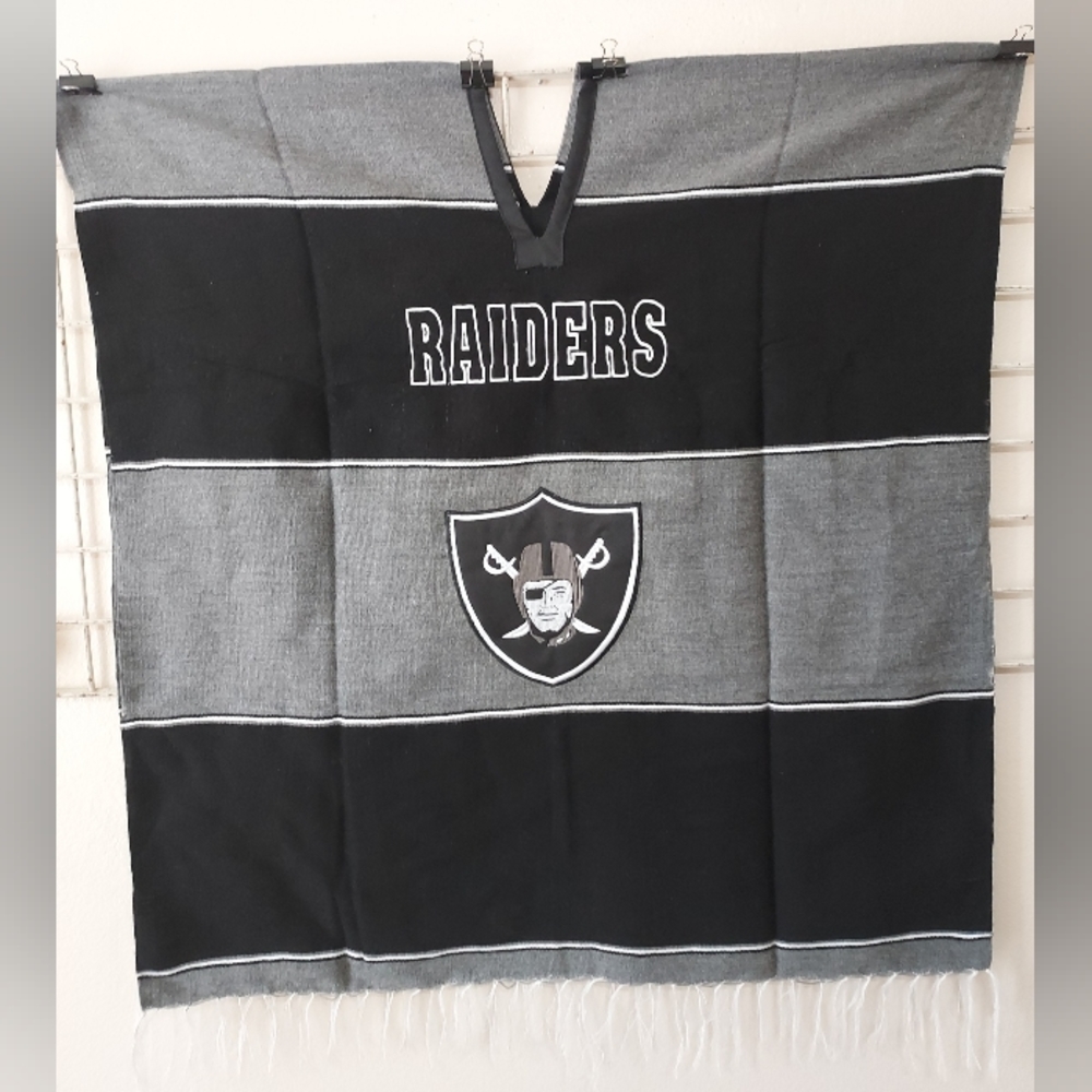 Raiders Poncho
